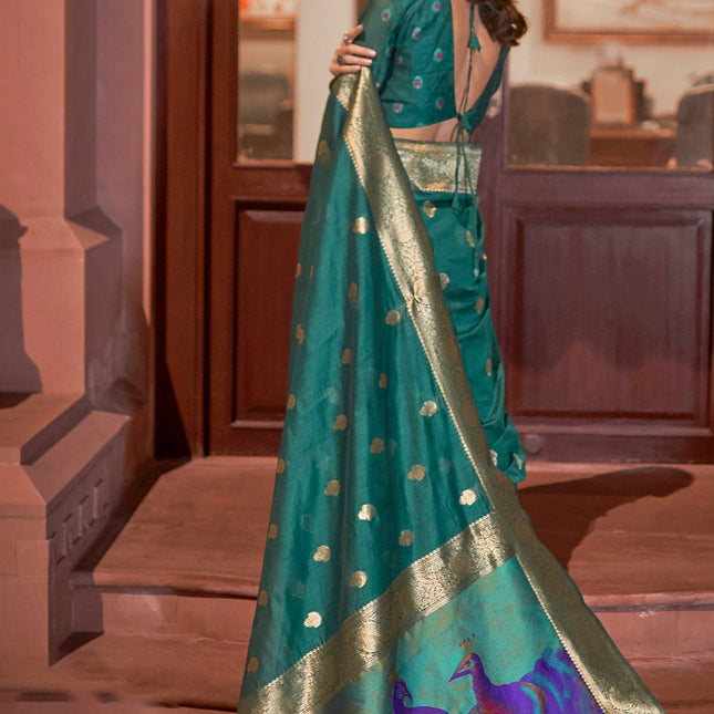 Emerald Green Woven Chanderi Banarasi Fusion Silk Saree