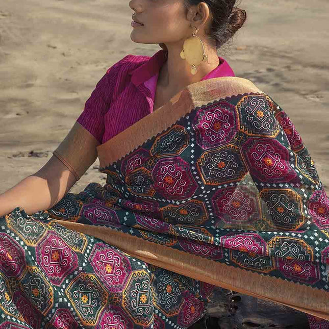 Shining Green Pink Geometric Printed Cotton Saree