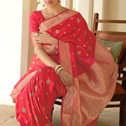 Fuscia Pink Banarasi Silk Woven Butti Artwork Saree