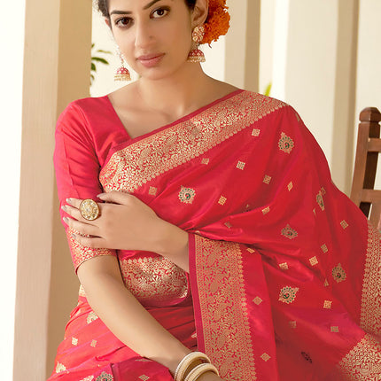 Fuscia Pink Banarasi Silk Woven Butti Artwork Saree